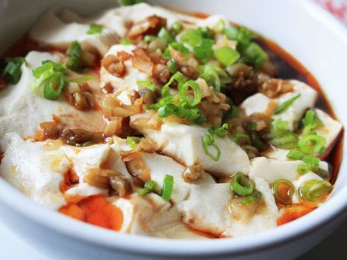 20120823-219718-chichis-chinese-silken-tofu-chili-oil-primary.jpg