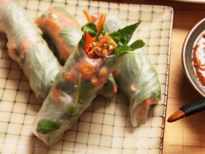20160221-pea-shoot-crispy-tofu-spring-roll-kenji-14.jpg
